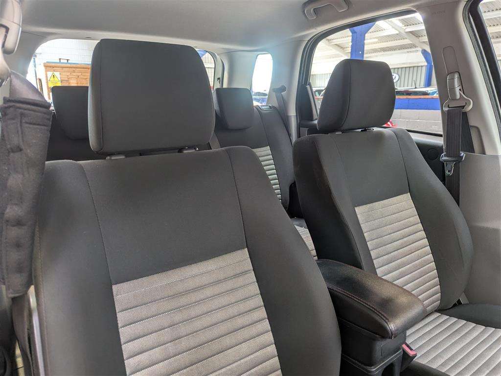 <p>2013 SUZUKI SX4 SZ4</p>