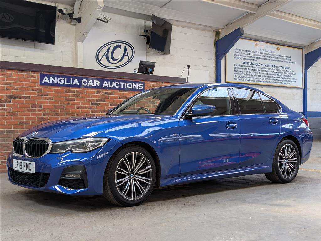 <p>2019 BMW 320D M SPORT AUTO</p>