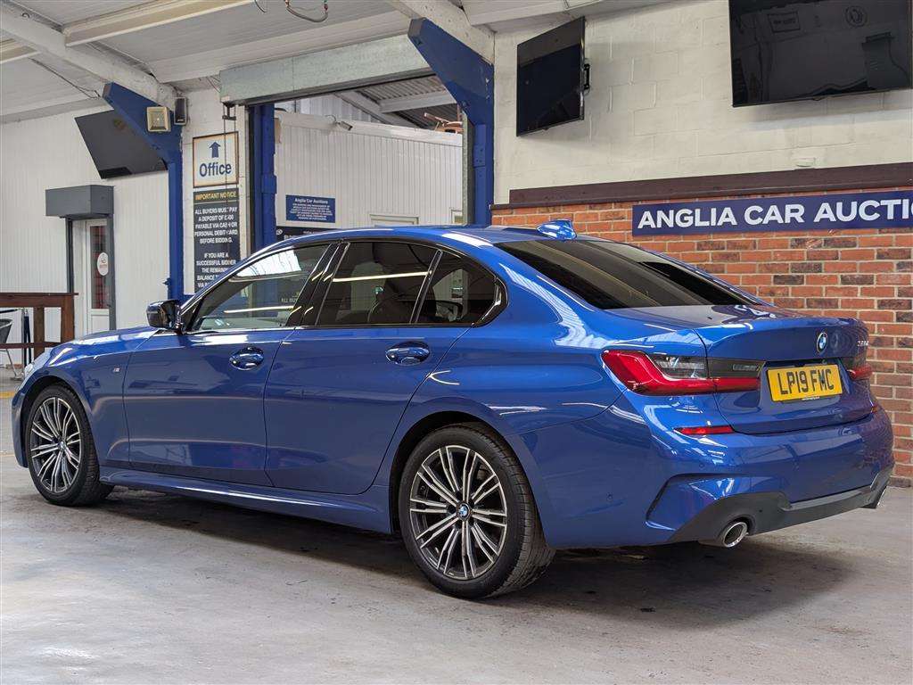 <p>2019 BMW 320D M SPORT AUTO</p>