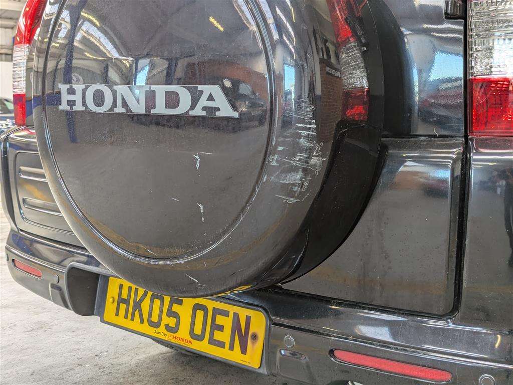 <p>2005 HONDA CR-V VTEC EXECUTIVE AUTO</p>