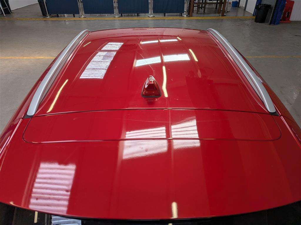 <p>2021 KIA XCEED 3 PHEV S-A</p>