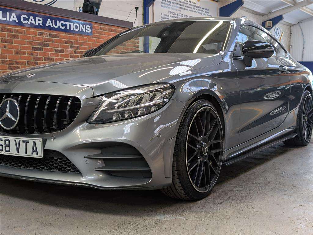 <p>2018 MERCEDES-BENZ C 300 AMG LINE AUTO</p>