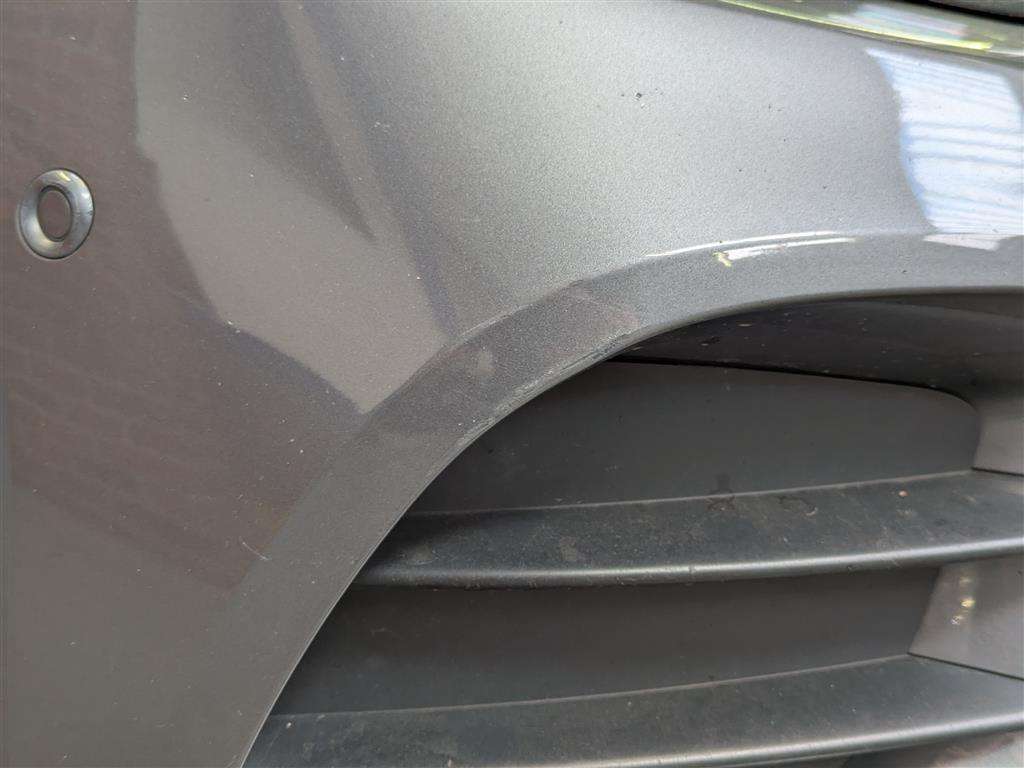 <p>2018 MERCEDES-BENZ C 300 AMG LINE AUTO</p>