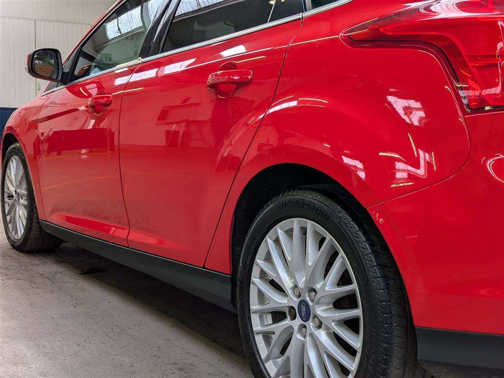 <p>2012 FORD FOCUS ZETEC TURBO</p>