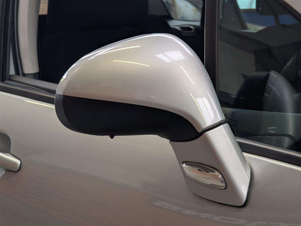 <p>2013 PEUGEOT 308 ACCESS SW HDI</p>