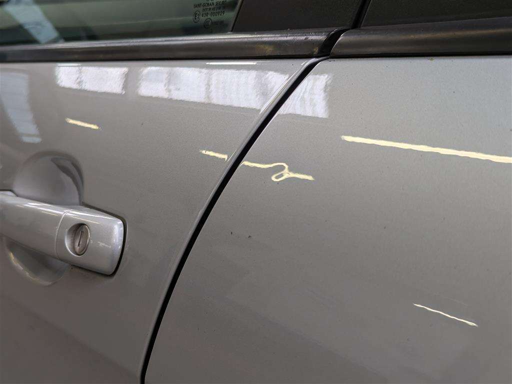 <p>2013 PEUGEOT 308 ACCESS SW HDI</p>