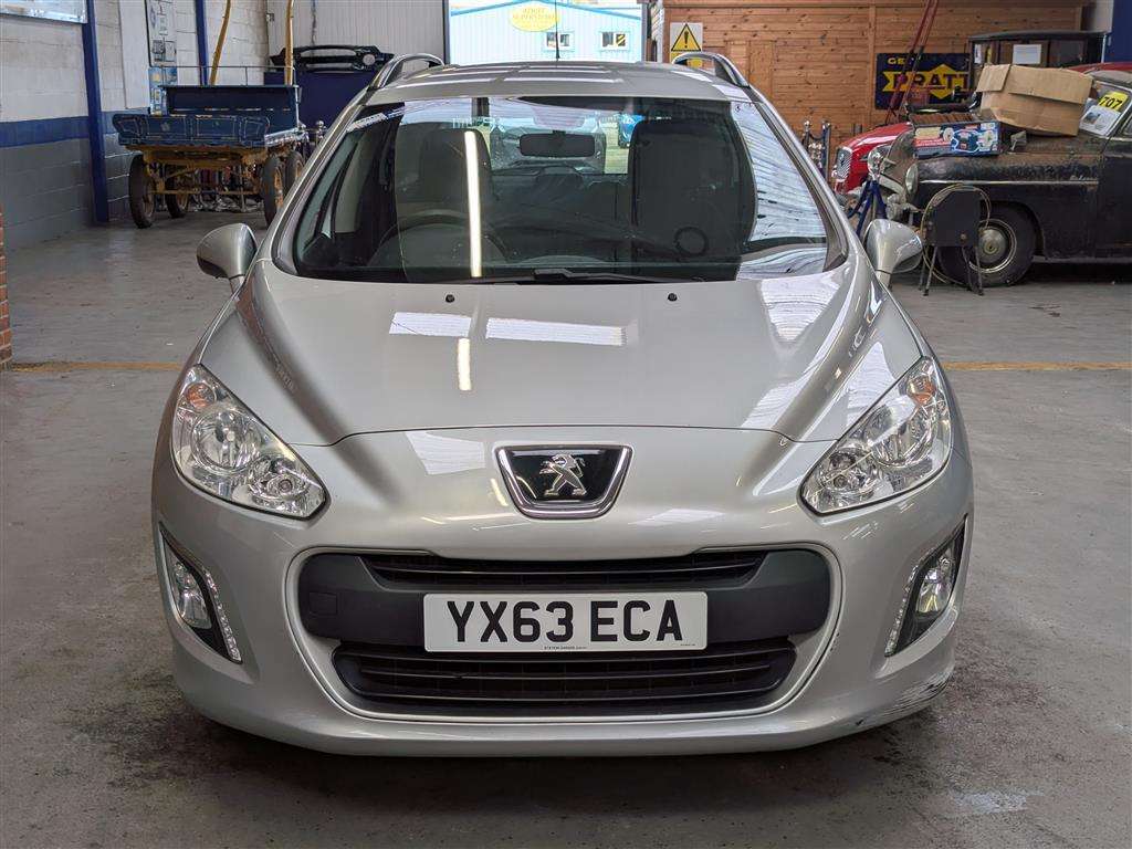 <p>2013 PEUGEOT 308 ACCESS SW HDI</p>