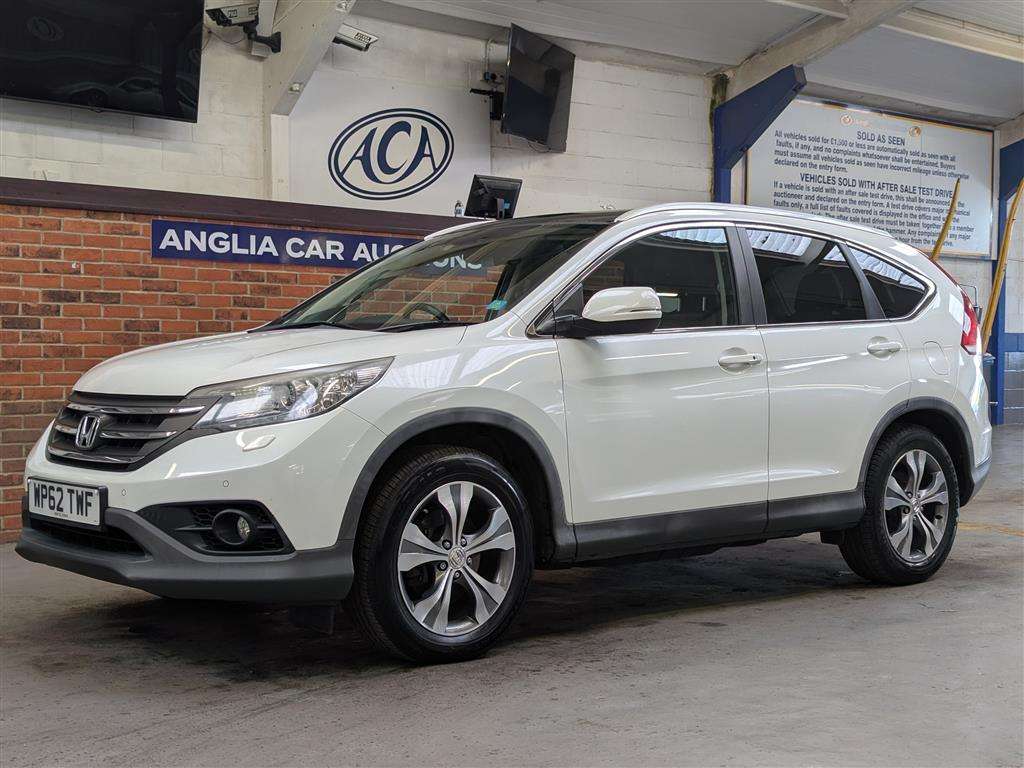 <p>2013 HONDA CR-V EX I-DTEC</p>