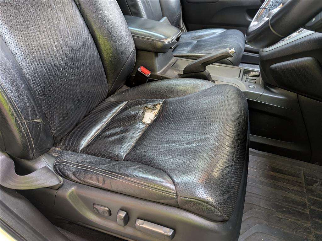 <p>2013 HONDA CR-V EX I-DTEC</p>