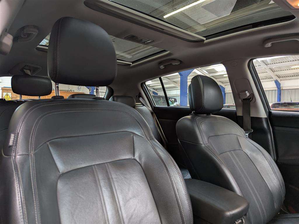 <p>2012 KIA SPORTAGE KX-3 SAT NAV CRD</p>