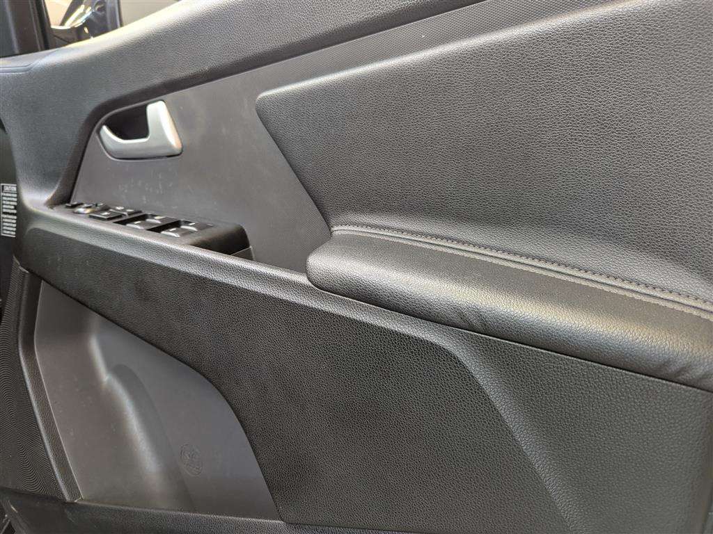 <p>2012 KIA SPORTAGE KX-3 SAT NAV CRD</p>