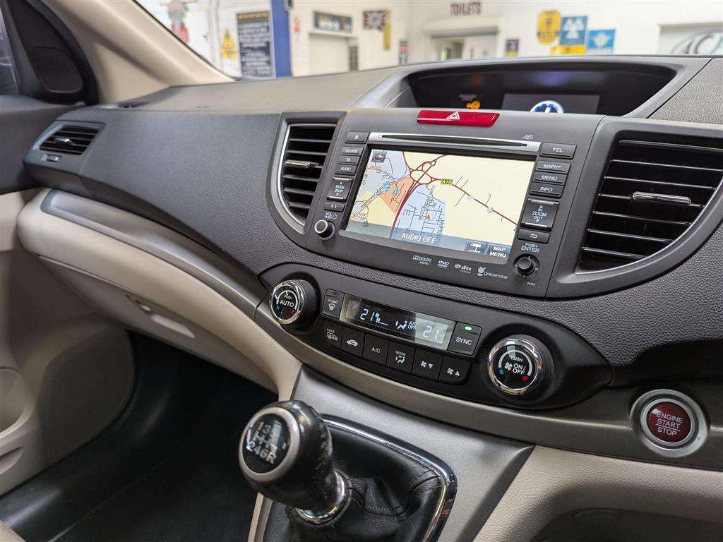 <p>2012 HONDA CR-V EX I-DTEC</p>