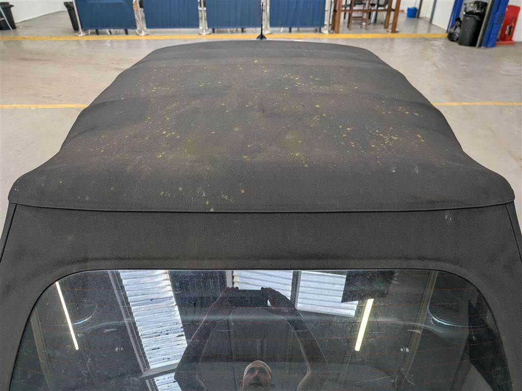 <p>2017 MINI COOPER</p>