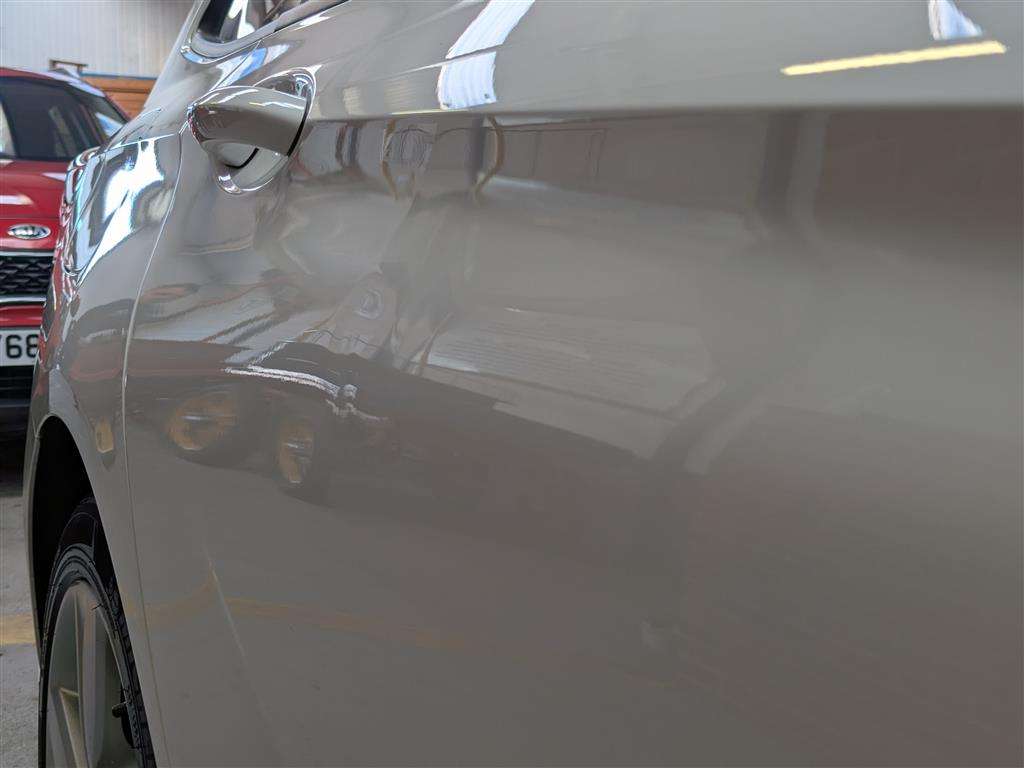 <p>2018 VAUXHALL INSIGNIA SRI VX-LINE NAV</p>