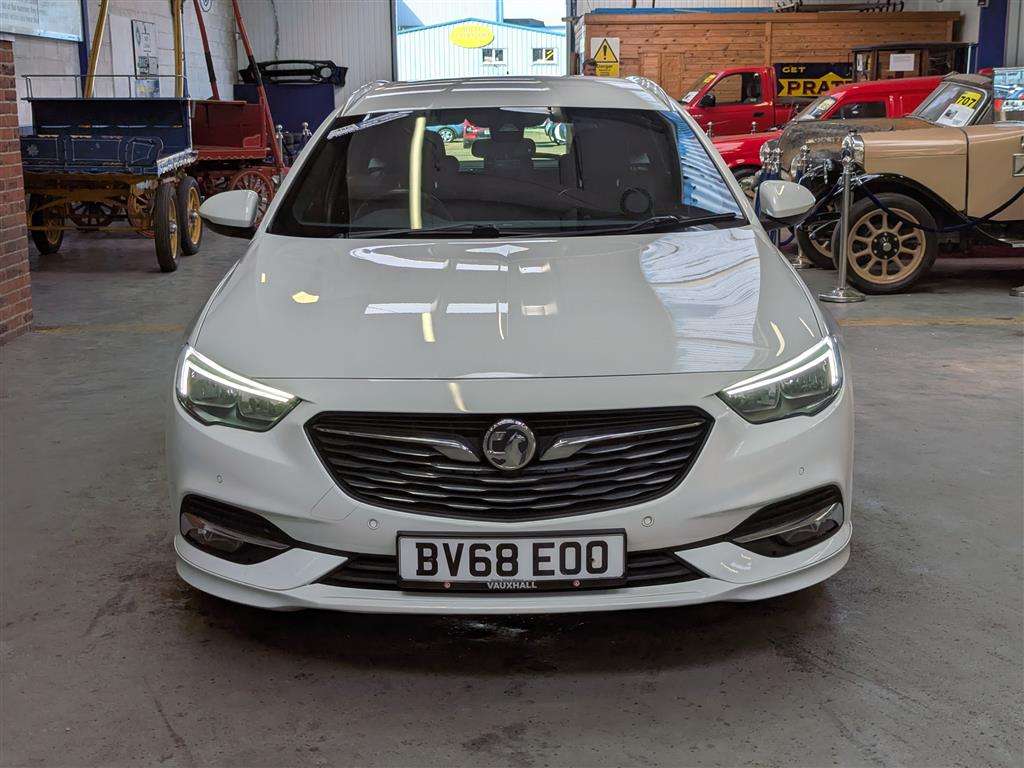 <p>2018 VAUXHALL INSIGNIA SRI VX-LINE NAV</p>