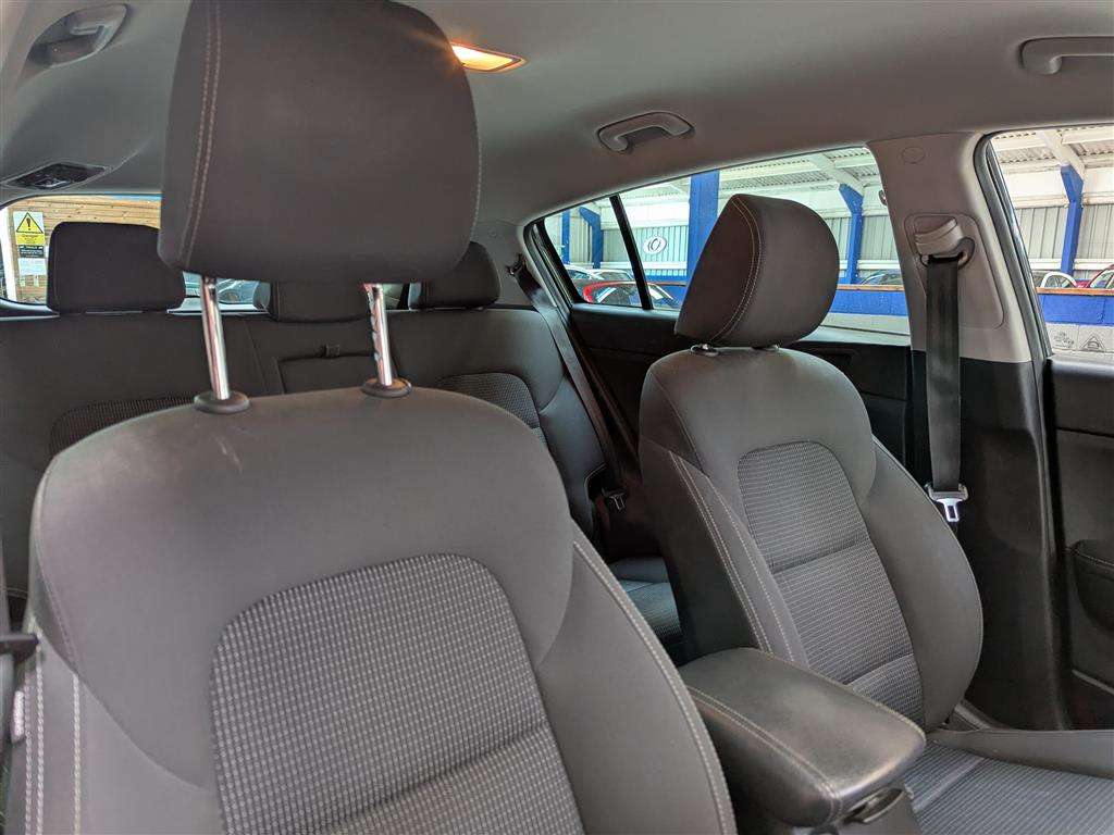 <p>2016 KIA SPORTAGE 2 ISG</p>