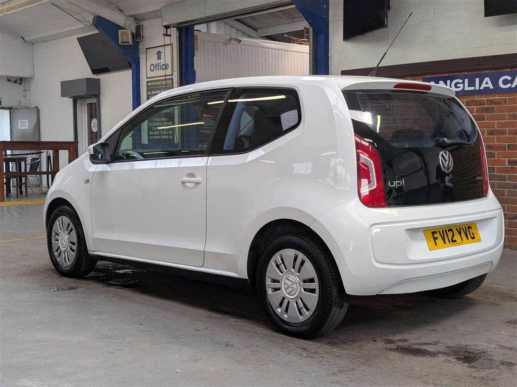 <p>2012 VOLKSWAGEN MOVE UP BLUEMOTION TECHNO</p>
