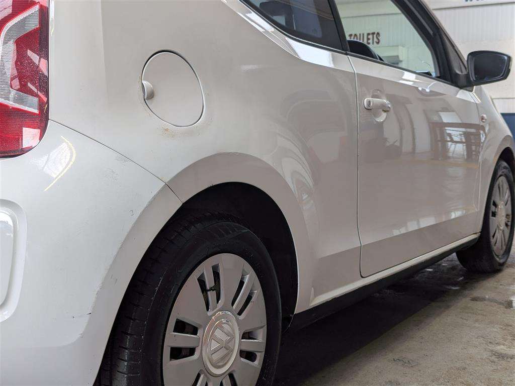 <p>2012 VOLKSWAGEN MOVE UP BLUEMOTION TECHNO</p>