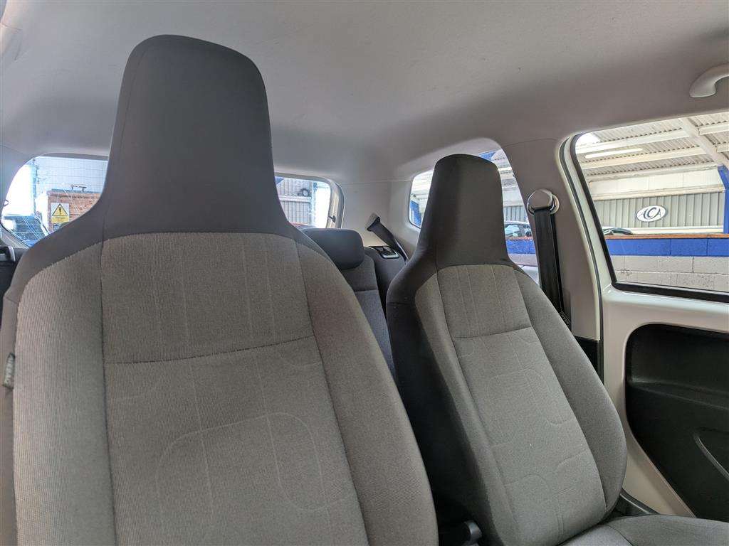 <p>2012 VOLKSWAGEN MOVE UP BLUEMOTION TECHNO</p>