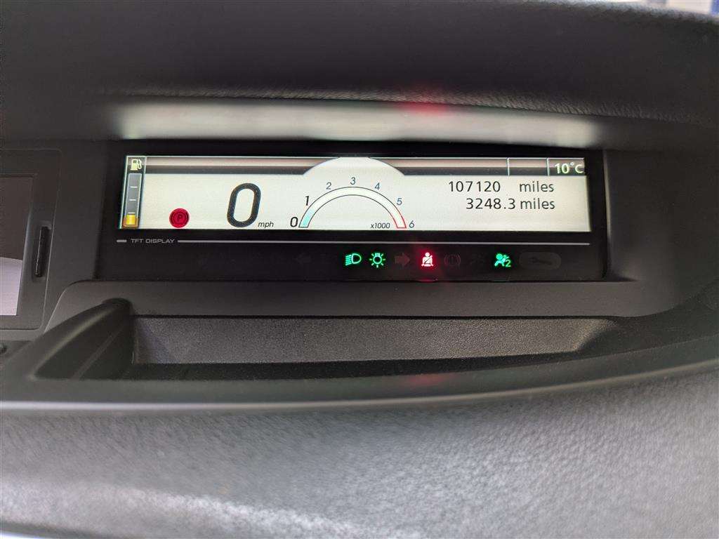 <p>2010 RENAULT G SCENIC DY-IQUE TTOM DCI</p>