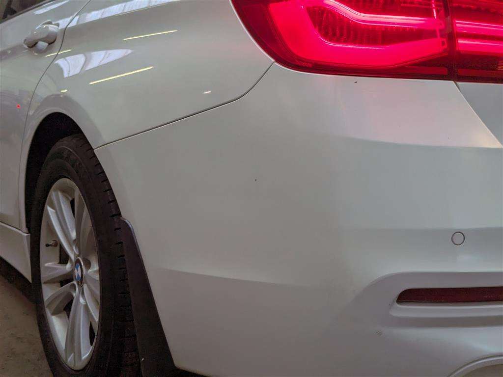 <p>2016 BMW 320D ED PLUS AUTO</p>