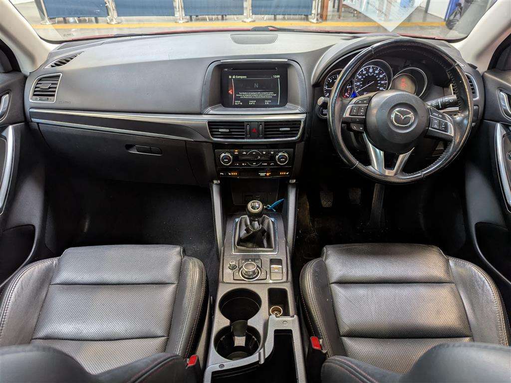 <p>2015 MAZDA CX-5 SE-L LUX NAV D</p>