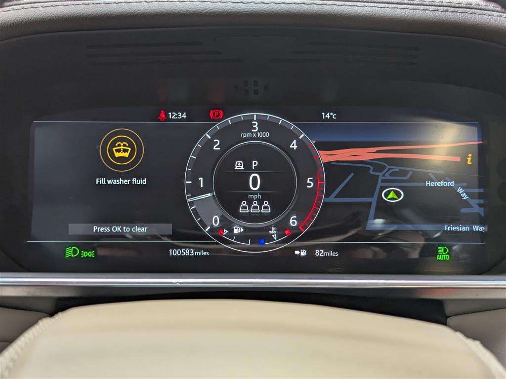 <p>2019 LAND ROVER RANGE ROVER VOGUE SDV6 AU</p>