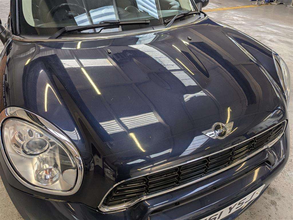 <p>2011 MINI COUNTRYMAN COOPER S ALL4</p>