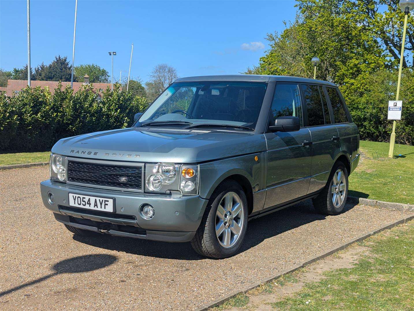 <p>2004 LAND ROVER RANGE ROVER HSE TD6 AUTO</p>