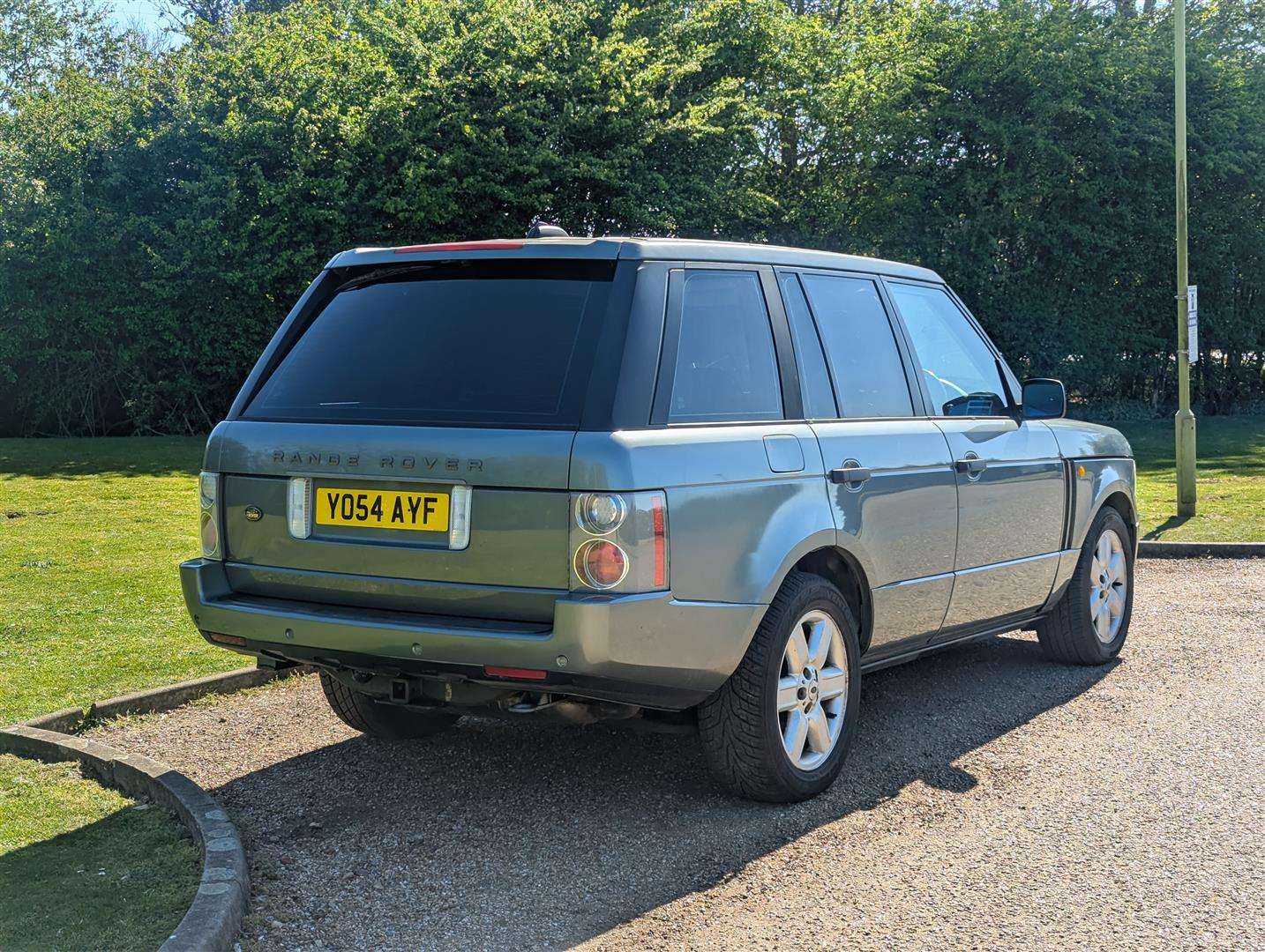 <p>2004 LAND ROVER RANGE ROVER HSE TD6 AUTO</p>