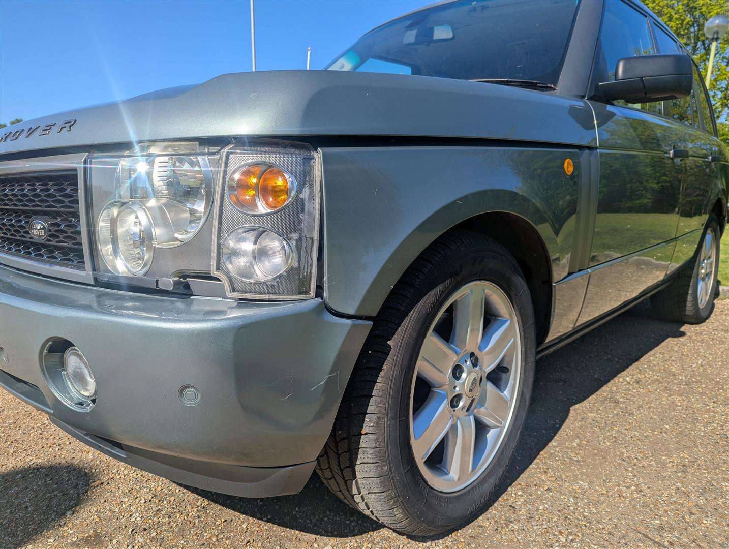 <p>2004 LAND ROVER RANGE ROVER HSE TD6 AUTO</p>
