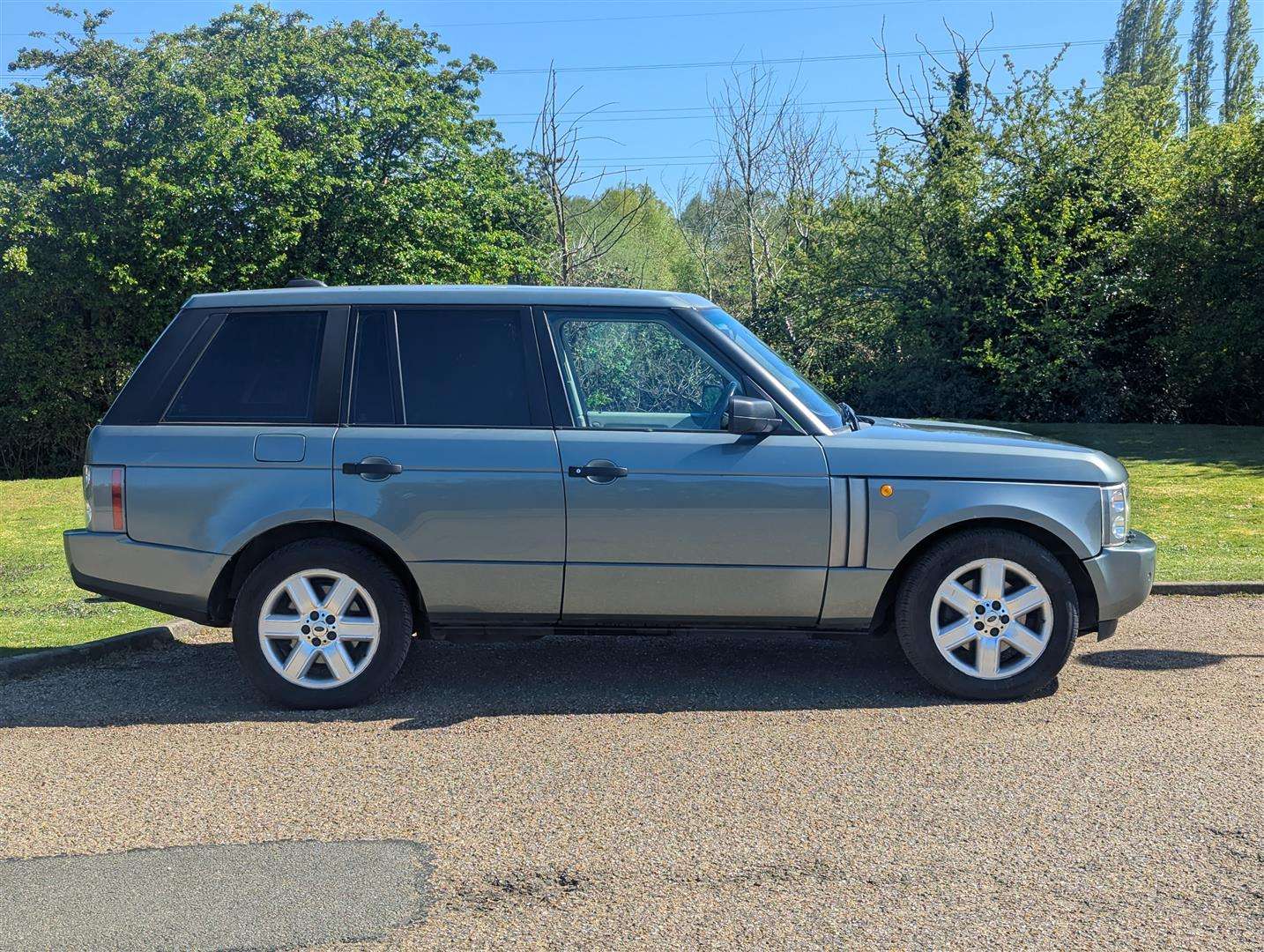 <p>2004 LAND ROVER RANGE ROVER HSE TD6 AUTO</p>