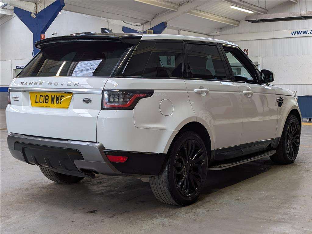 <p>2018 LAND ROVER RANGE ROVER SPORT HSE SD4</p>