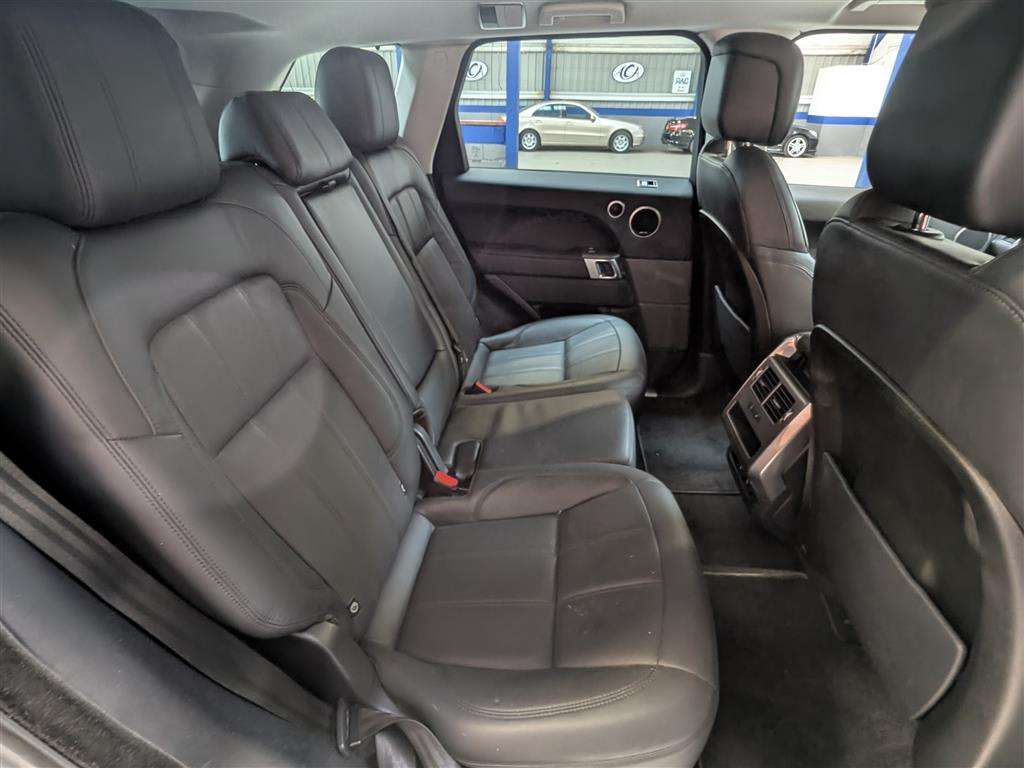 <p>2018 LAND ROVER RANGE ROVER SPORT HSE SD4</p>