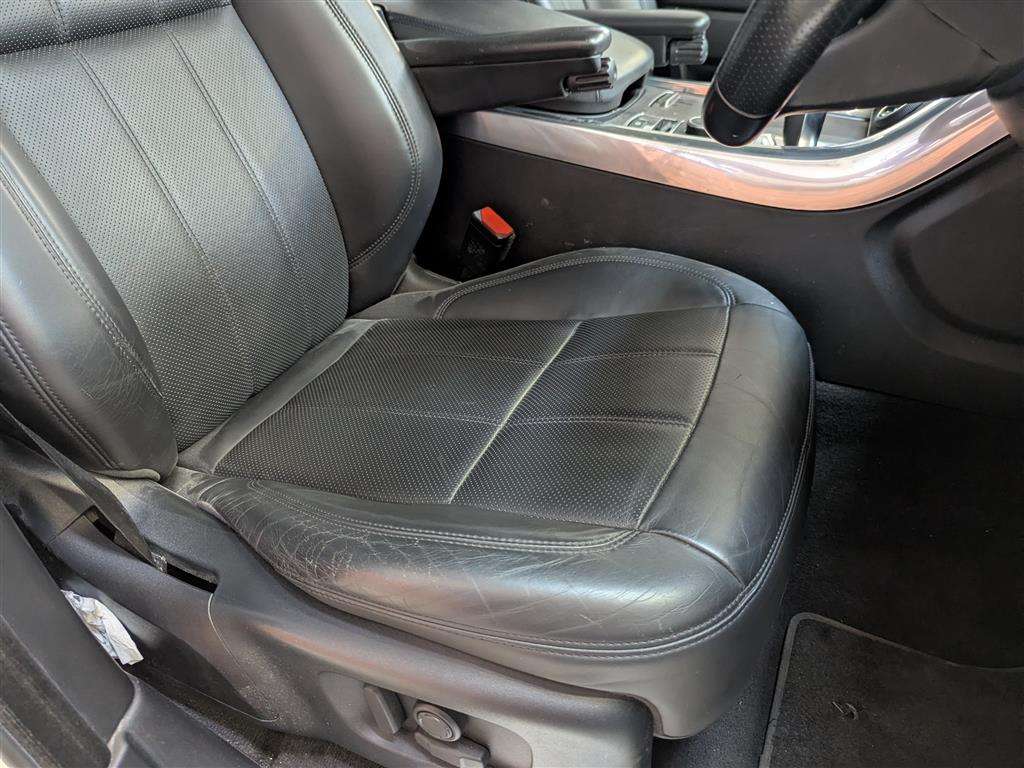 <p>2018 LAND ROVER RANGE ROVER SPORT HSE SD4</p>