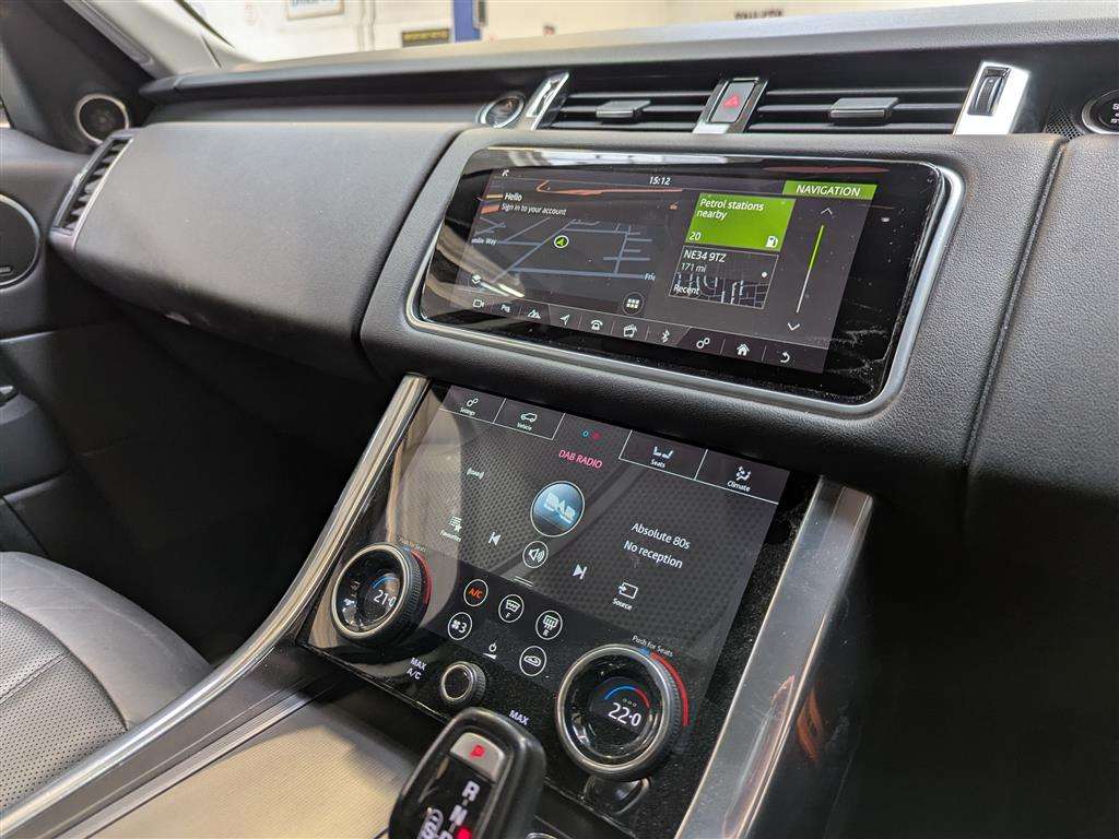 <p>2018 LAND ROVER RANGE ROVER SPORT HSE SD4</p>