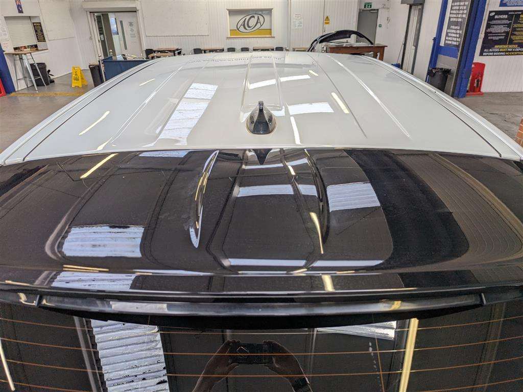 <p>2018 LAND ROVER RANGE ROVER SPORT HSE SD4</p>