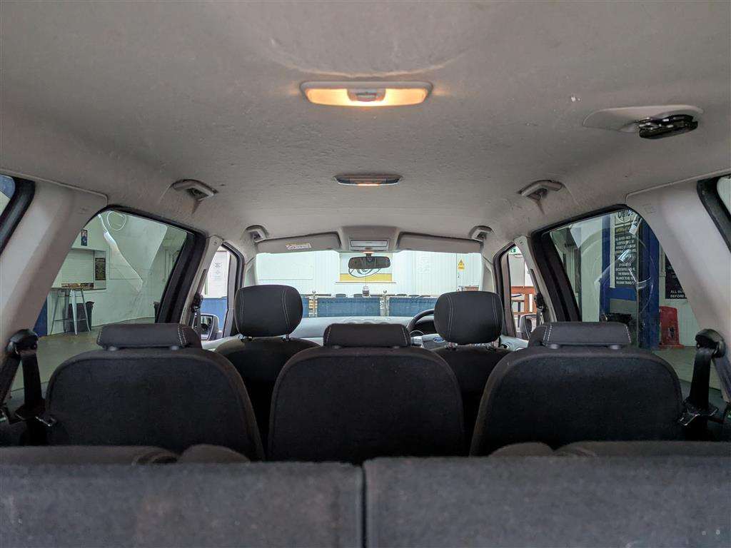 <p>2015 FORD GALAXY ZETEC TDCI AUTO</p>