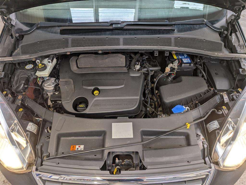 <p>2015 FORD GALAXY ZETEC TDCI AUTO</p>