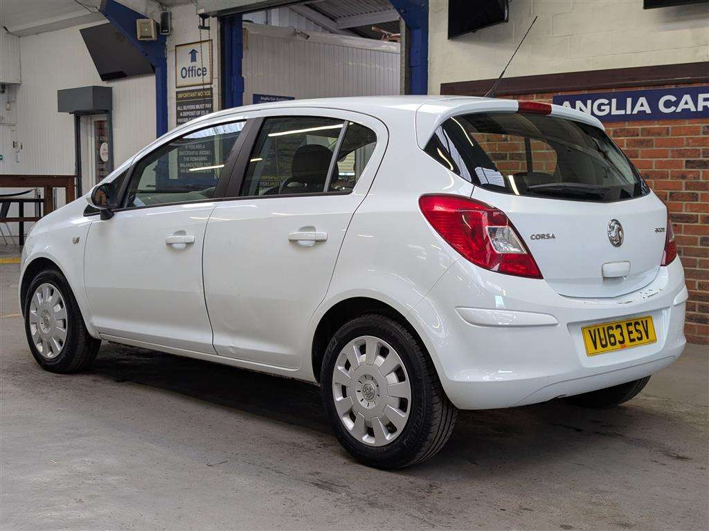 <p>2013 VAUXHALL CORSA EXC-IV AC CDTIEFLEX</p>