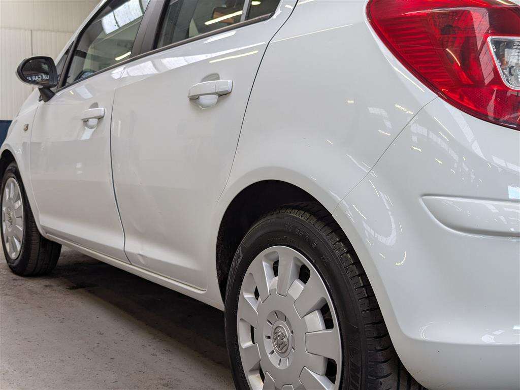 <p>2013 VAUXHALL CORSA EXC-IV AC CDTIEFLEX</p>