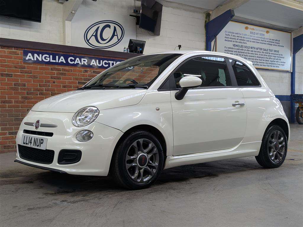 <p>2014 FIAT 500 S</p>