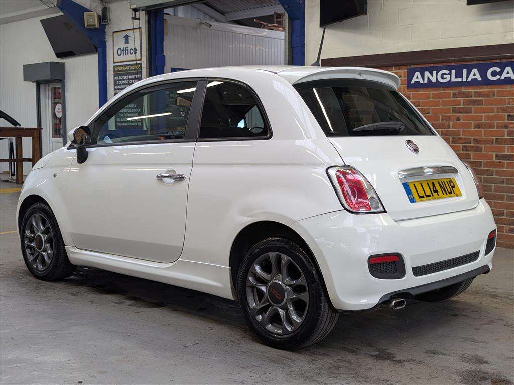 <p>2014 FIAT 500 S</p>
