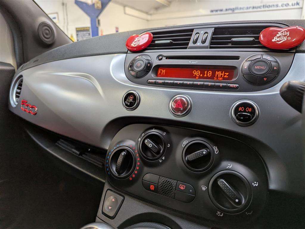 <p>2014 FIAT 500 S</p>