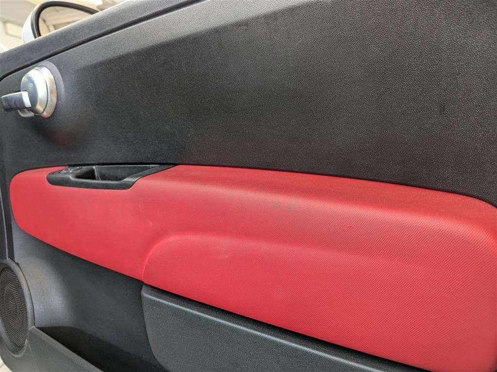 <p>2014 FIAT 500 S</p>