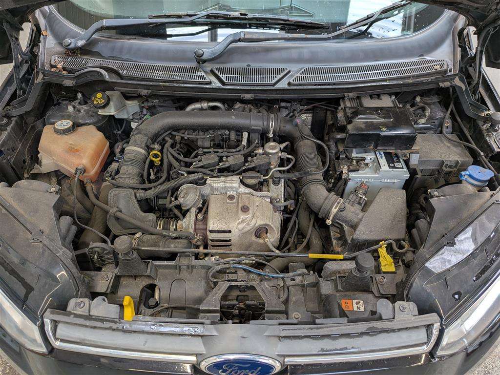 <p>2016 FORD ECOSPORT TITANIUM TURBO</p>