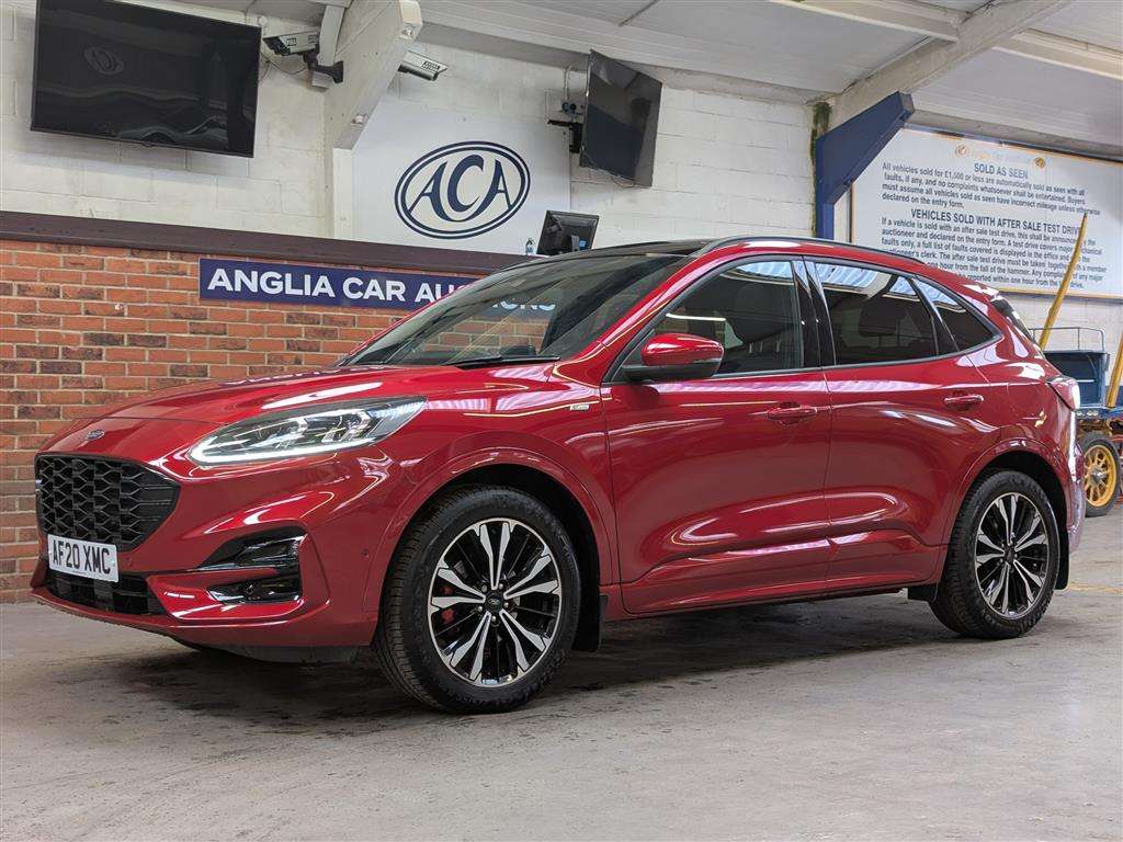 <p>2020 FORD KUGA ST-LINE X FIRST EDIT</p>