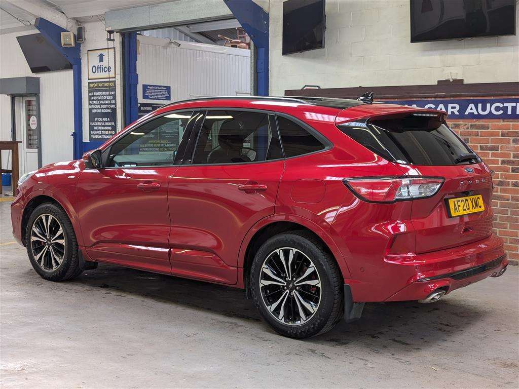<p>2020 FORD KUGA ST-LINE X FIRST EDIT</p>