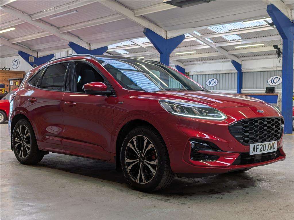 <p>2020 FORD KUGA ST-LINE X FIRST EDIT</p>