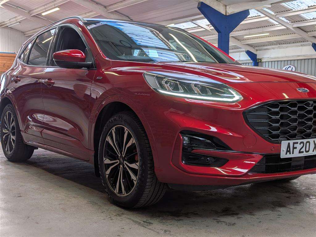 <p>2020 FORD KUGA ST-LINE X FIRST EDIT</p>